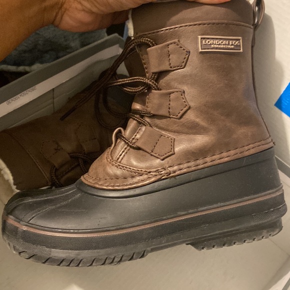 London Fog collection water resistant boots - Picture 3 of 4